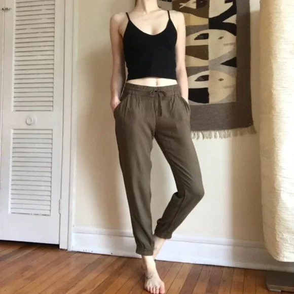 Talula Pants Jumpsuits New Aritzia Talula Tapered Cigarette